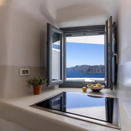 Bluedome Cavehouses By Otium Oia