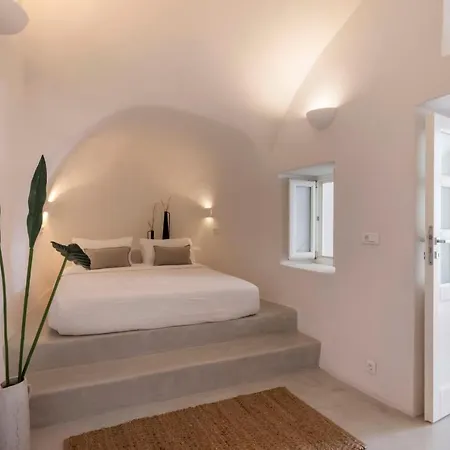 Villa Bluedome Cavehouses By Otium Oia (Santorini)