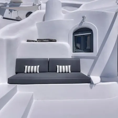 Bluedome Cavehouses By Otium * Ia