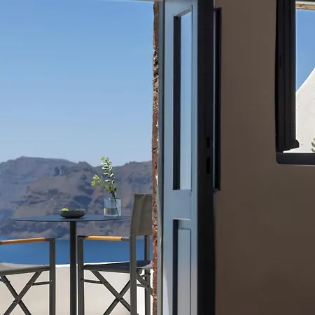 Bluedome Cavehouses By Otium * Oia (Santorini)