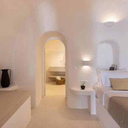 Villa Bluedome Cavehouses By Otium Oia (Santorini)