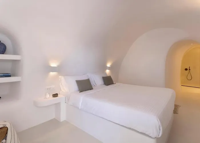 Bluedome Cavehouses By Otium