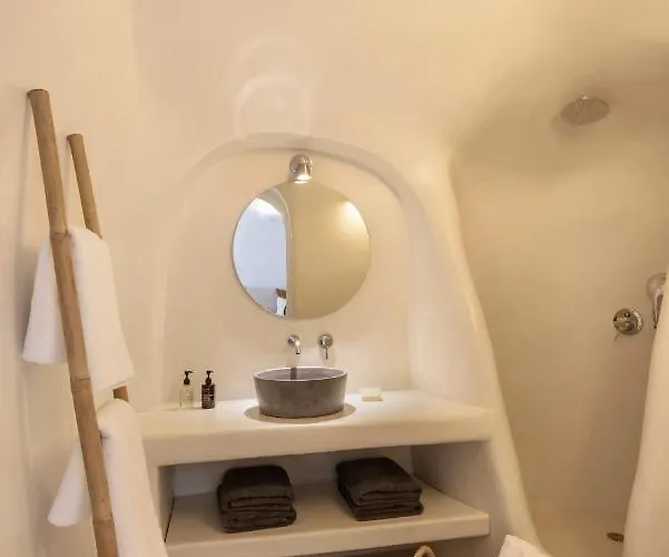 Bluedome Cavehouses By Otium *