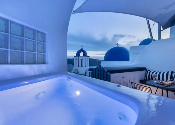 Bluedome Cavehouses By Otium